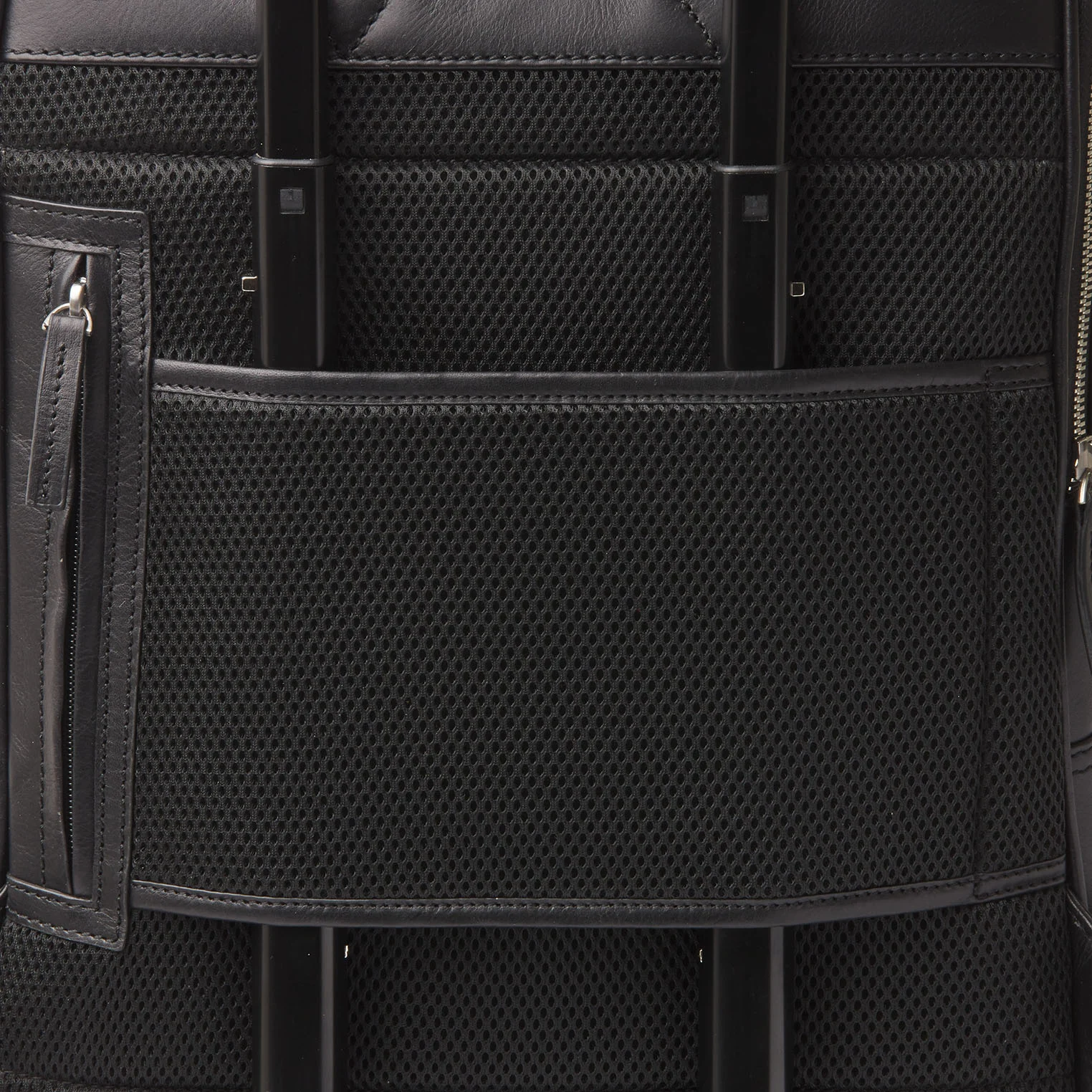 Castelijn & Beerens Verona Laptop Rugzak 15,6" RFID Zwart - Afbeelding 8